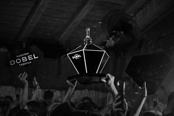 Dobel Diamante 62 - Lifestyle Image Dobel Diamante 62 - Lifestyle Image