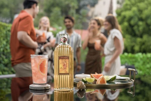 Gran Centenario Paloma - Beauty Shot Gran Centenario Paloma - Beauty Shot